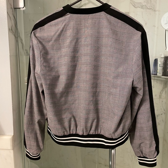 Excellent condition Zara bomber jacket - Picture 3 of 5